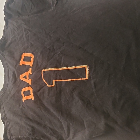 MLB Giants Genuine Merchandise Black and Orange Short Sleeve Tee - Picture 4 of 4